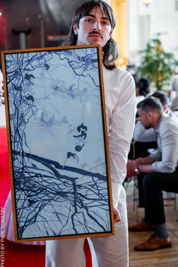 Un défilé où la mode devenait œuvre d'art, et le temps d'une collection, l'esthétique d'un tableau prenait vie sur le catwalk.